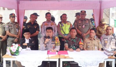 Kapolsek Sawah Besar, Kompol Dhanar Dhono saat konferensi pers. (Foto PMJ News)